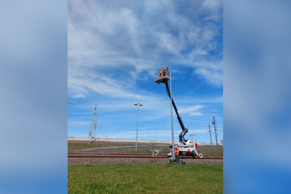 Travaux de relamping LEDS sur le site de MESEA